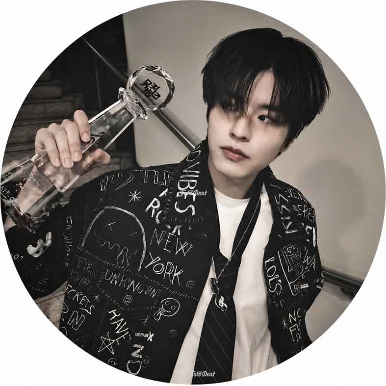 Stray Kids 140 (Seungmin) Stray Kids 140 (Seungmin)